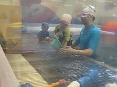 -蓝旗亲子游泳(范湖万达广场店)