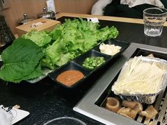 -臻牛烤肉