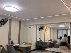 -阿忠食坊大排档·20年老店(万象城店)