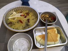 -佬麻雀·新湘菜(珠海金发购物中心店)