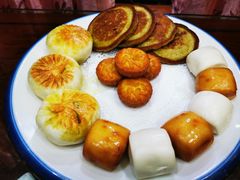 -三江源美食城