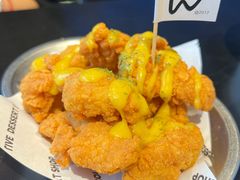 -W COLLECTIVE  DESSERT SHOP