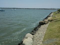 -上海滴水湖皇冠假日酒店