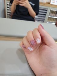 -美斯洛美甲美睫连锁店