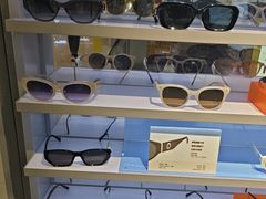 -LOHO眼镜生活(青浦宝龙店)