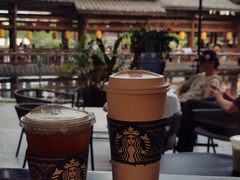 -星巴克(南宁民歌湖店)