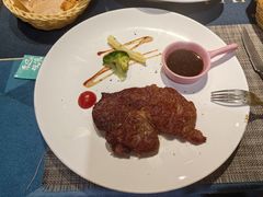 -又见马甲M8融合西餐厅(体育中心店)