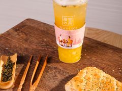 -奈雪的茶(skp店)