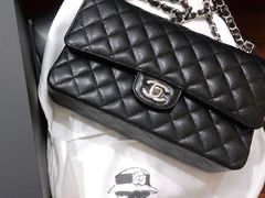 -CHANEL(恒隆广场店)