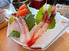 三品刺身拼盘-阿吾罗·月咏精致日料(港汇恒隆广场店)