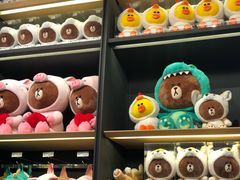-LINE FRIENDS Garosu-gil Flagship Store
