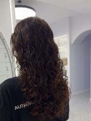 -H·Y HAIR SALON烫发·染发·造型