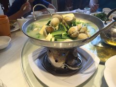 -赶海部落海鲜城(海阳路店)