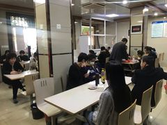 大堂-周震馄饨