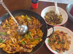 -富正毅三下锅(体育馆店)