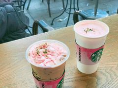 -星巴克臻选(成都环球乐天店)