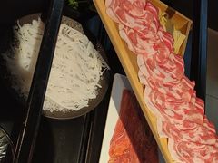 -辣伍鲜毛肚老火锅(元一店)