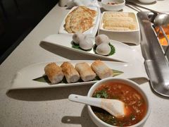 -海底捞火锅鲜切牛肉主题店(长寿路店)