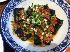 -胡胖子有点味·湘鄂菜(花桥中百仓储店)