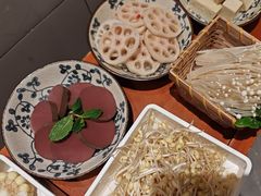 -老员外骨汤火锅(海州古城店)