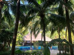 -三亚湾海居铂尔曼度假酒店