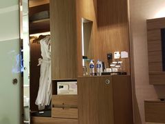 -上海滴水湖皇冠假日酒店