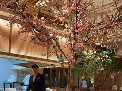 -蜜桃餐厅·伴山(湖滨商业街店)