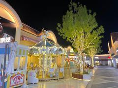 -斯普瑞斯奥特莱斯