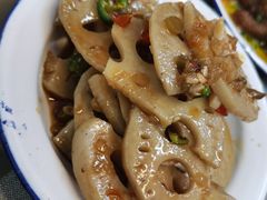 藤椒脆藕片-三镇卤货二公司(汉街店)