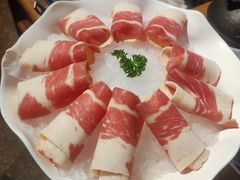 -老牌坊云南鱼豆花火锅(哈西万达店)