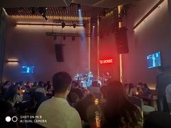 -TZ House音乐现场(来福士中心店)