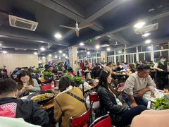 大堂-皖北巫氏三胖地锅鸡(长淮总店)
