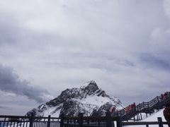 -玉龙雪山游客服务中心