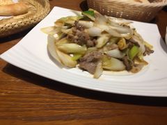 -巴扎美食·新疆菜·西域歌舞表演餐厅(新疆大厦店)