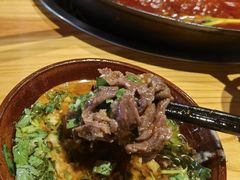 -乐闹闹重庆火鍋(民治店)