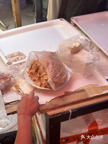 拍出早市烟火好味｜八块钱特色小馄饨