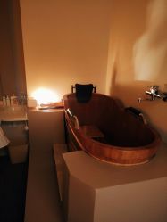 包房-惟美汇皮肤管理