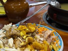 -菌之家·专业纯野生菌火锅·特色炒菌
