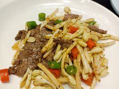 花生芽黑椒牛柳-名甬鲜坊·宁波海鲜(爱琴海店)