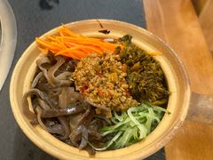 -阿山卓·野生菌火锅·纳西火塘烤肉