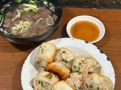 -舒蔡记生煎菜饭(云南中路店)