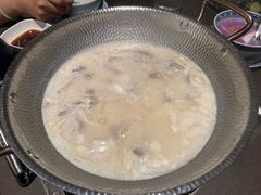 -捞王锅物料理(上海世茂广场店)