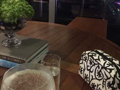 -瑰丽酒店·海吧·天际下午茶·现场DJ·天台酒吧