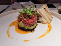 牛肉塔塔配牛油果黑橄榄酱-Solo(衡山路店)