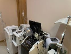 -成都苗方清颜专业祛痘