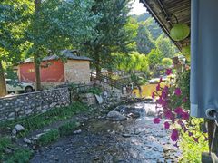 -北京水岸山吧度假村(雁栖镇店)