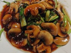 -辣小妮de川菜馆(红旗Mall店)