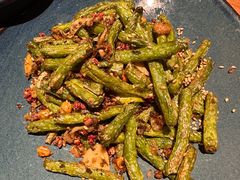 -耶里夏丽·丝路新疆菜·清真食品(徐汇南丹东路臻选店)