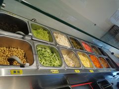 -包整·丝娃娃(一览甲秀楼风景店)