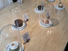 -VERIE BAKEHOUSE